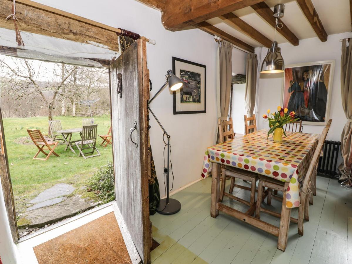 Beudy Dolpebyll Villa Llangadfan Kültér fotó